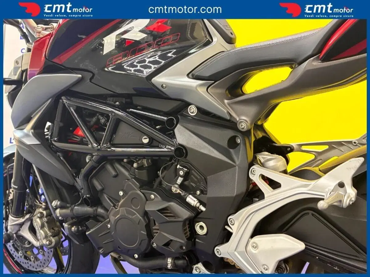 MV Agusta Brutale 800 RR (2017 - 20) (11)