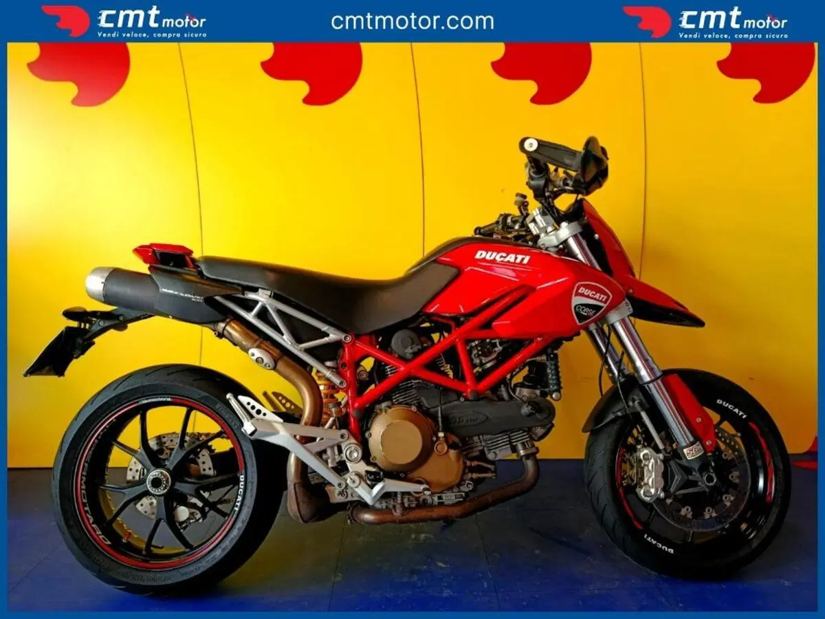 Ducati Hypermotard 1100 (2007 - 09) (5)
