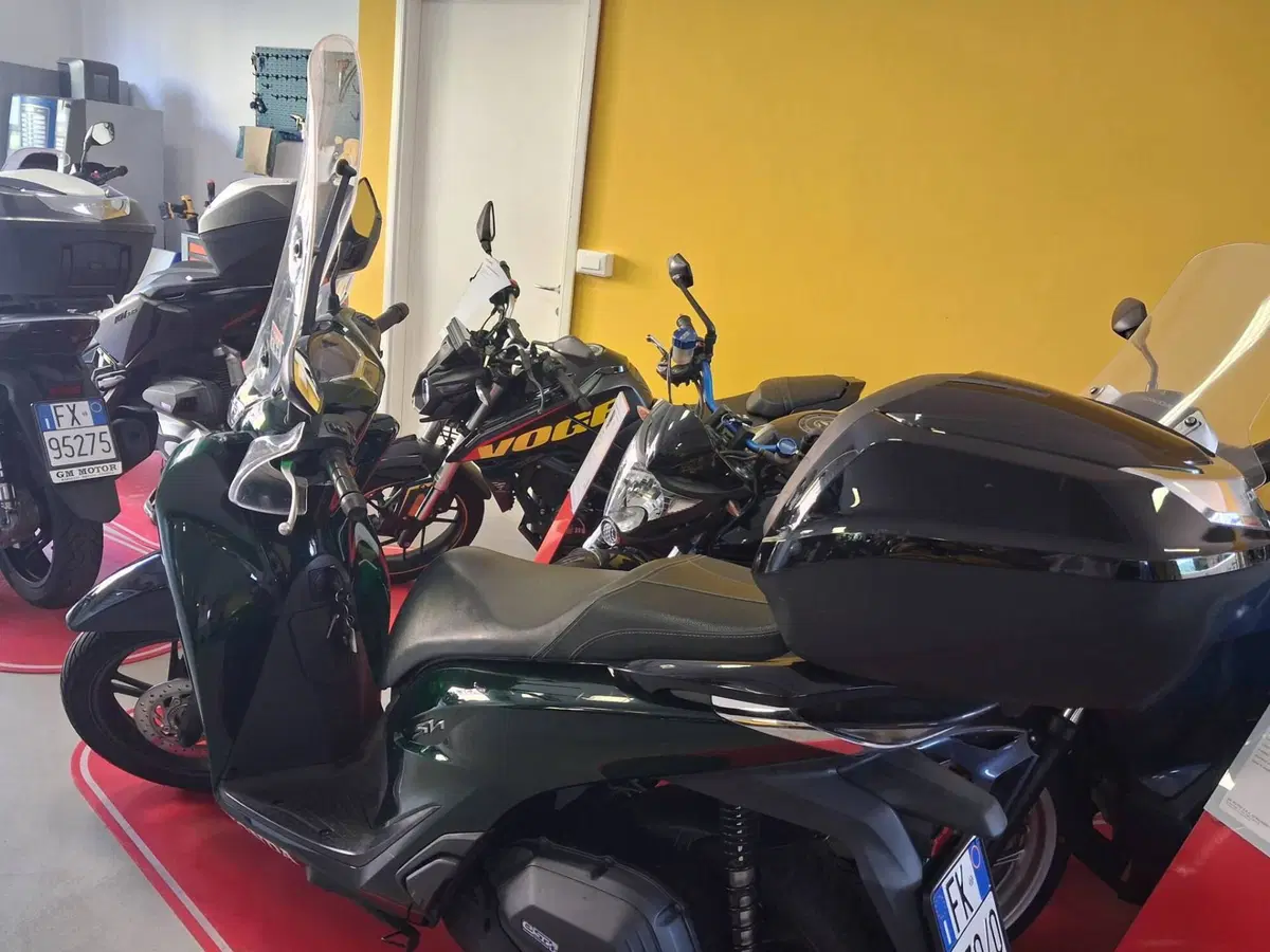 Honda SH 125i Vetro (2024 - 25) (6)