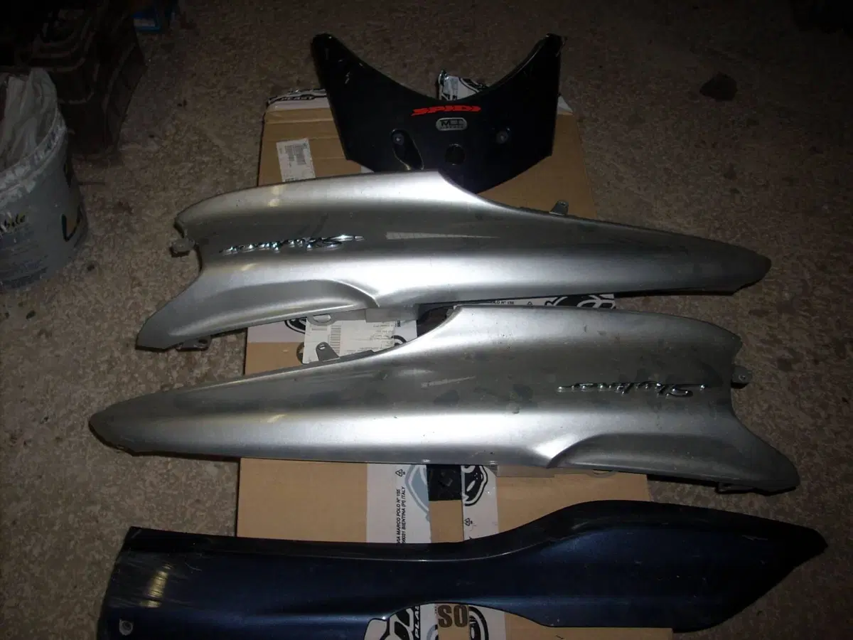 Ricambi Usati Yamaha Majesty 250 4T Scooter Compon (9)