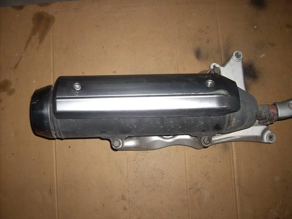 Ricambi Usati Yamaha Majesty 250 4T Scooter Compon (17)