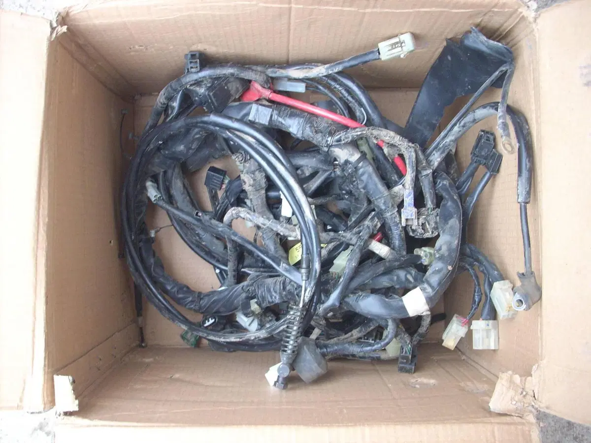 Ricambi Usati Yamaha Majesty 400 4T Scooter Compon (13)