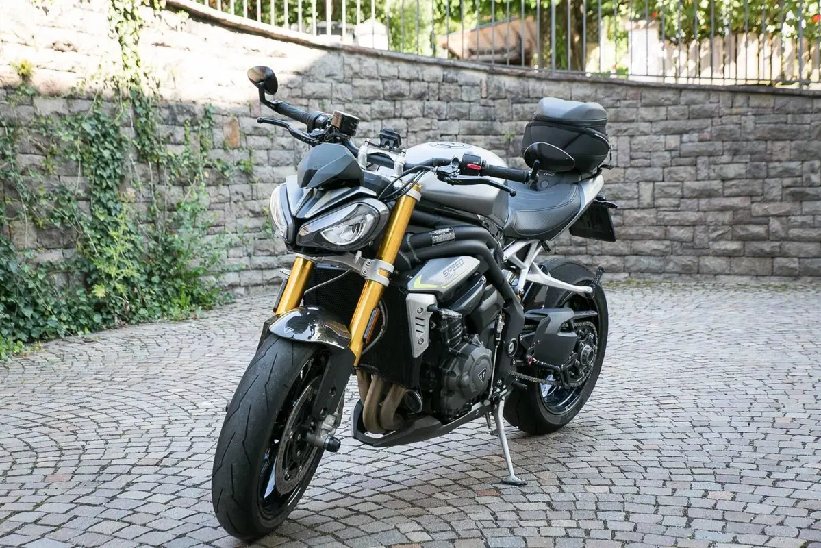 Triumph Speed Triple 1200 RS (2021 - 24)