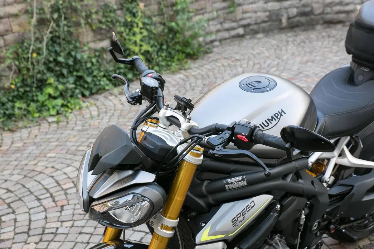 Triumph Speed Triple 1200 RS (2021 - 24) (13)