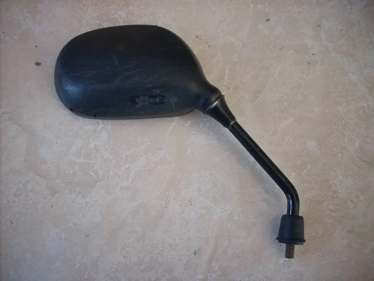 Ricambi Usati MBK Ovetto 50 / Yamaha Neo's Carene (3)