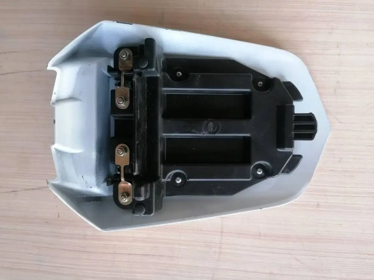 Ricambi Usati Yamaha YZF R1 2004 2005 2006 Collett (3)