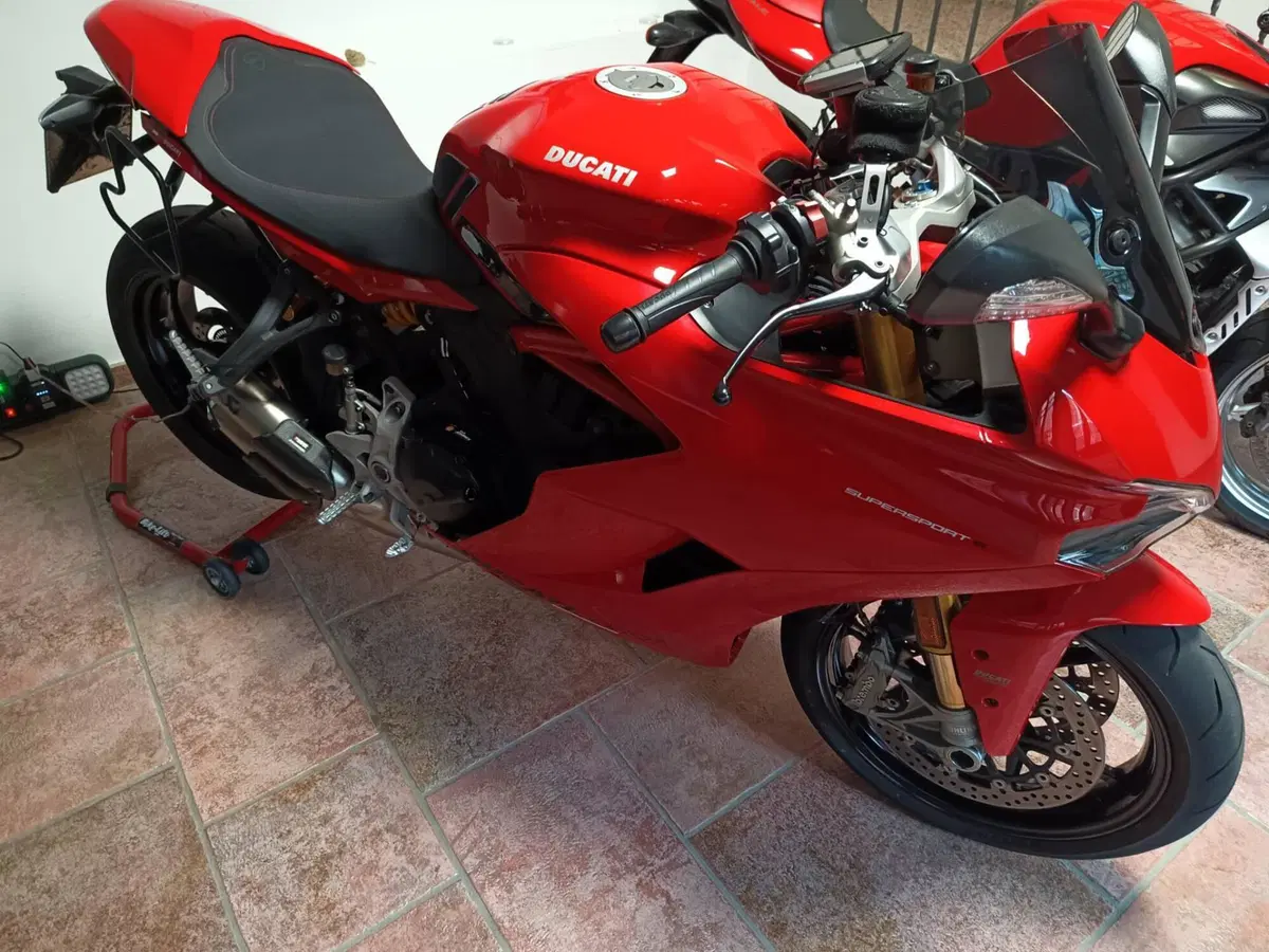 Ducati SuperSport 939 S (2017 - 20) (2)