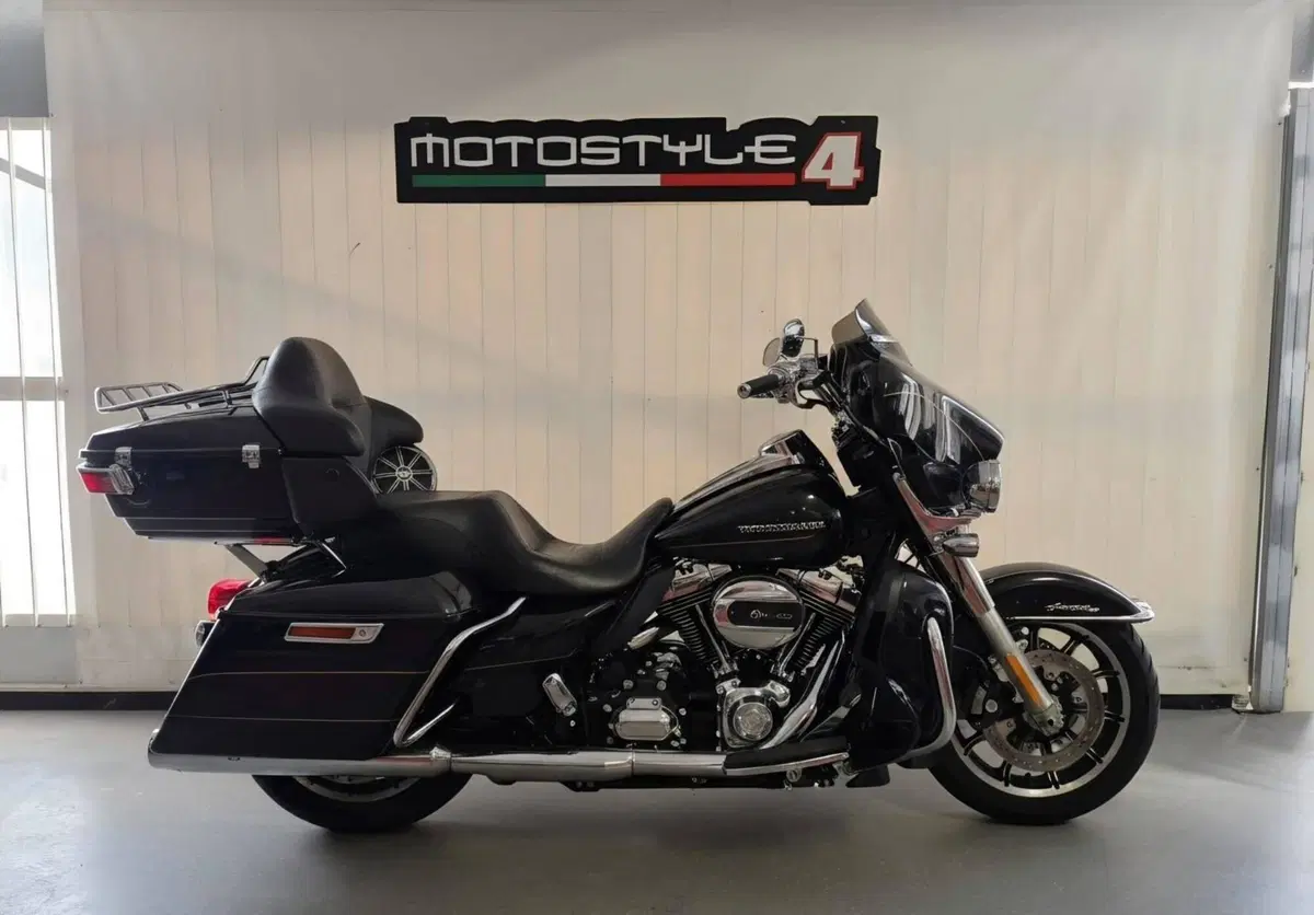 Harley-Davidson 107 Electra Glide Ultra Limited Low (2017 - 18) - FLHTKL