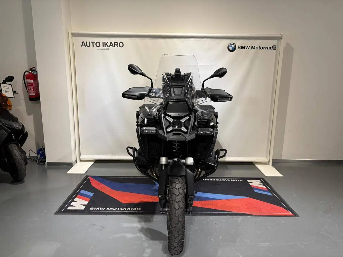 Bmw R 1300 GS Adventure Triple Black (2025 - 26) (3)