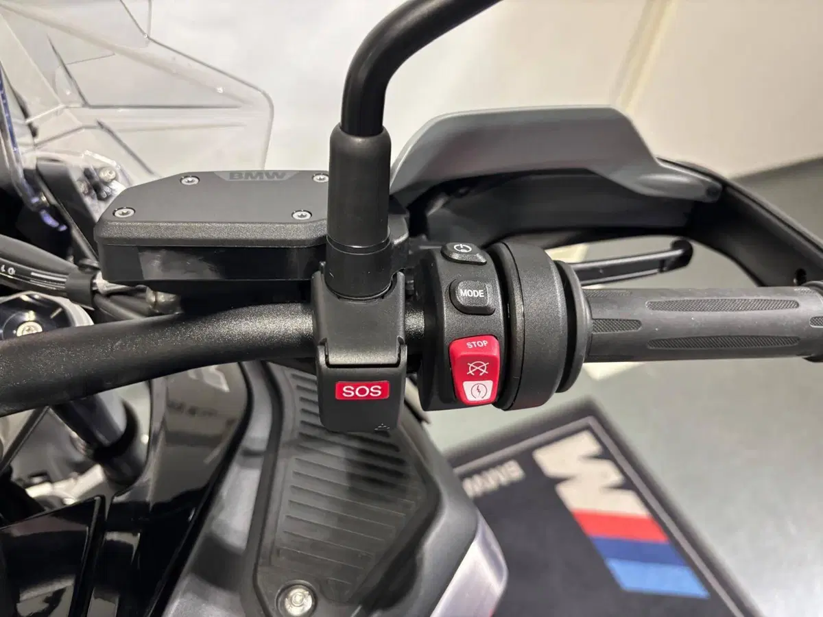 Bmw R 1300 GS Adventure Triple Black (2025 - 26) (7)
