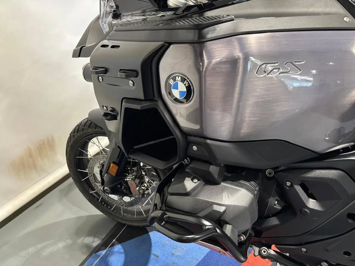 Bmw R 1300 GS Adventure Triple Black (2025 - 26) (10)