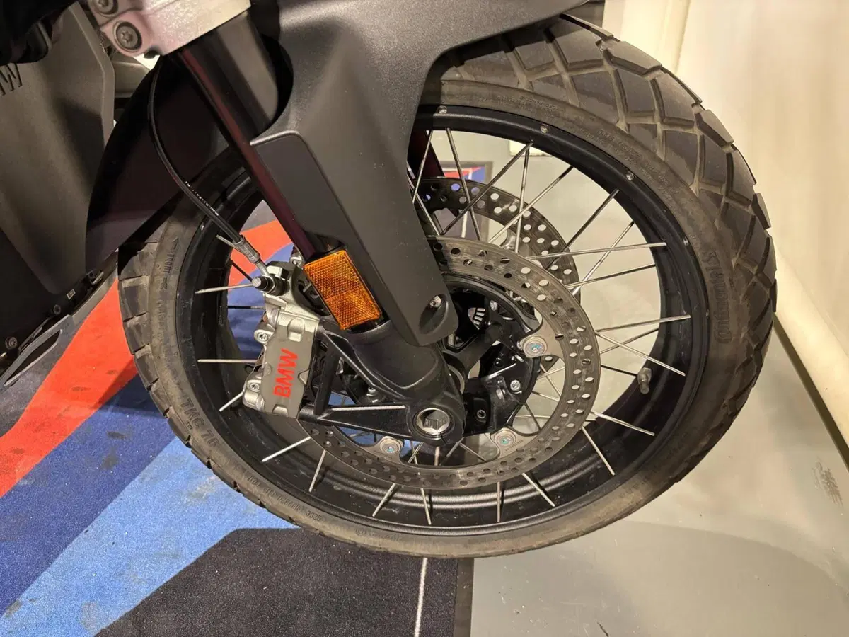 Bmw R 1300 GS Adventure Triple Black (2025 - 26) (19)
