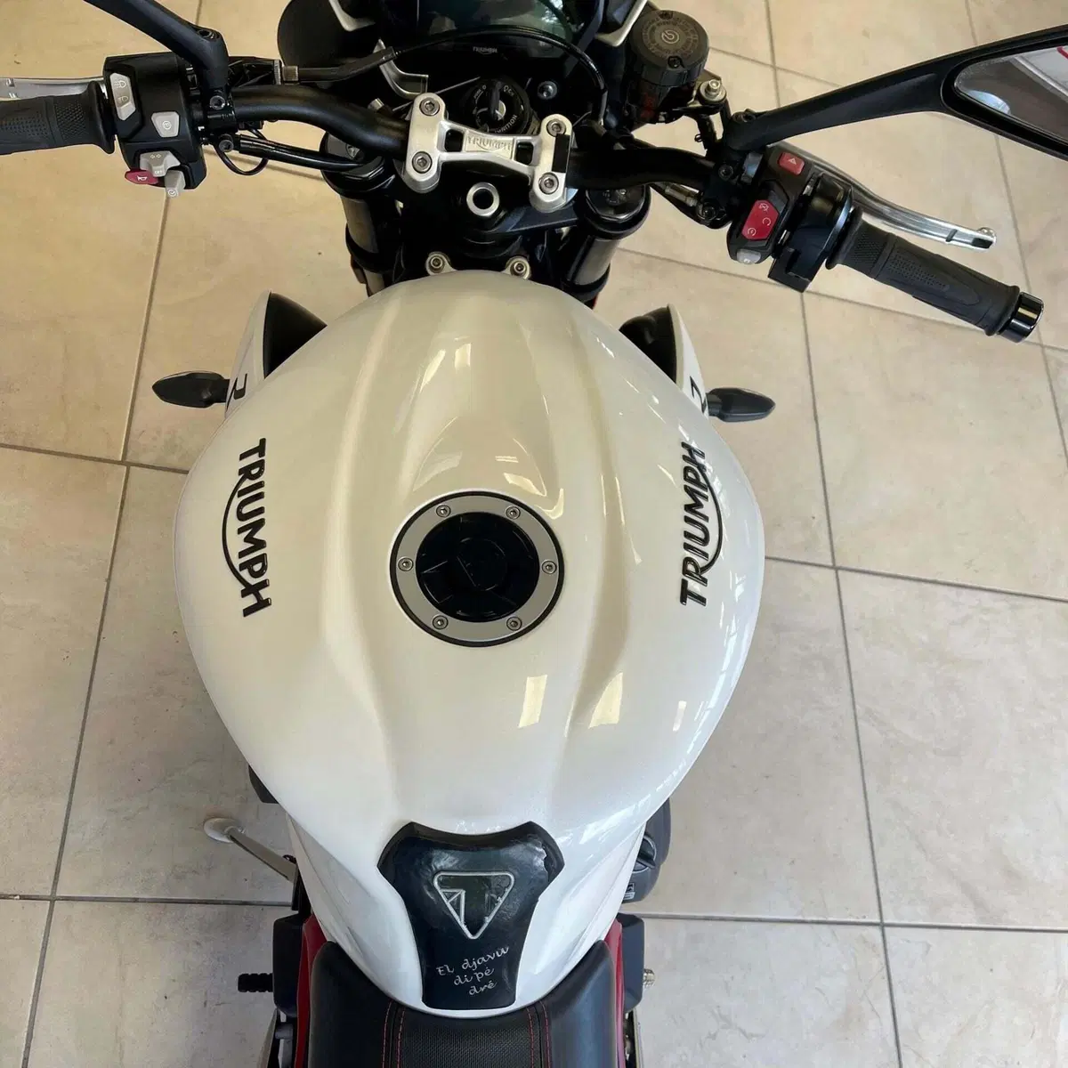 Triumph Street Triple ABS (2013 - 17) (3)