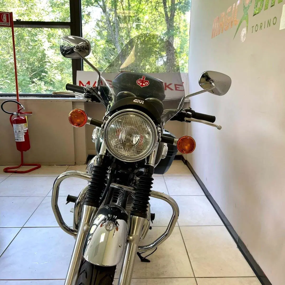 Kawasaki W 800 (2010 - 17) (4)