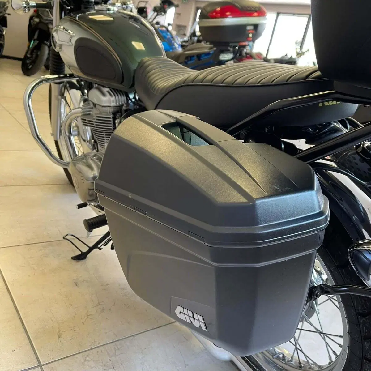 Kawasaki W 800 (2010 - 17) (8)