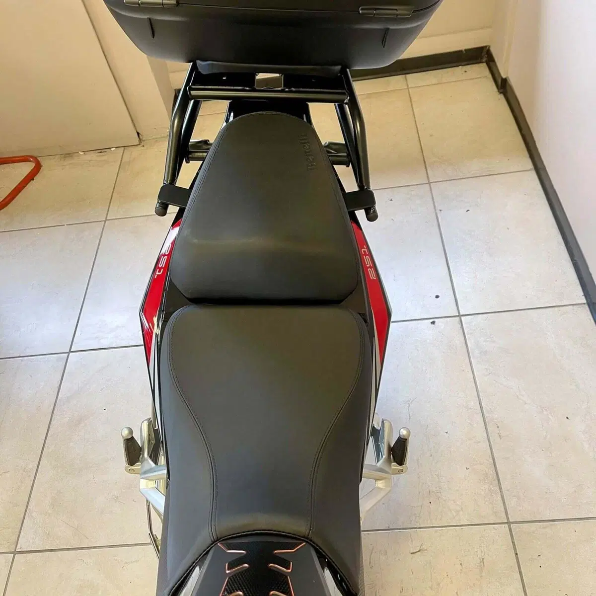 Benelli TRK 251 (2022 - 25) (4)