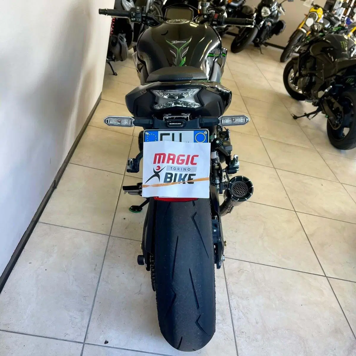 Kawasaki Z 900 SE (2022 - 24) (7)