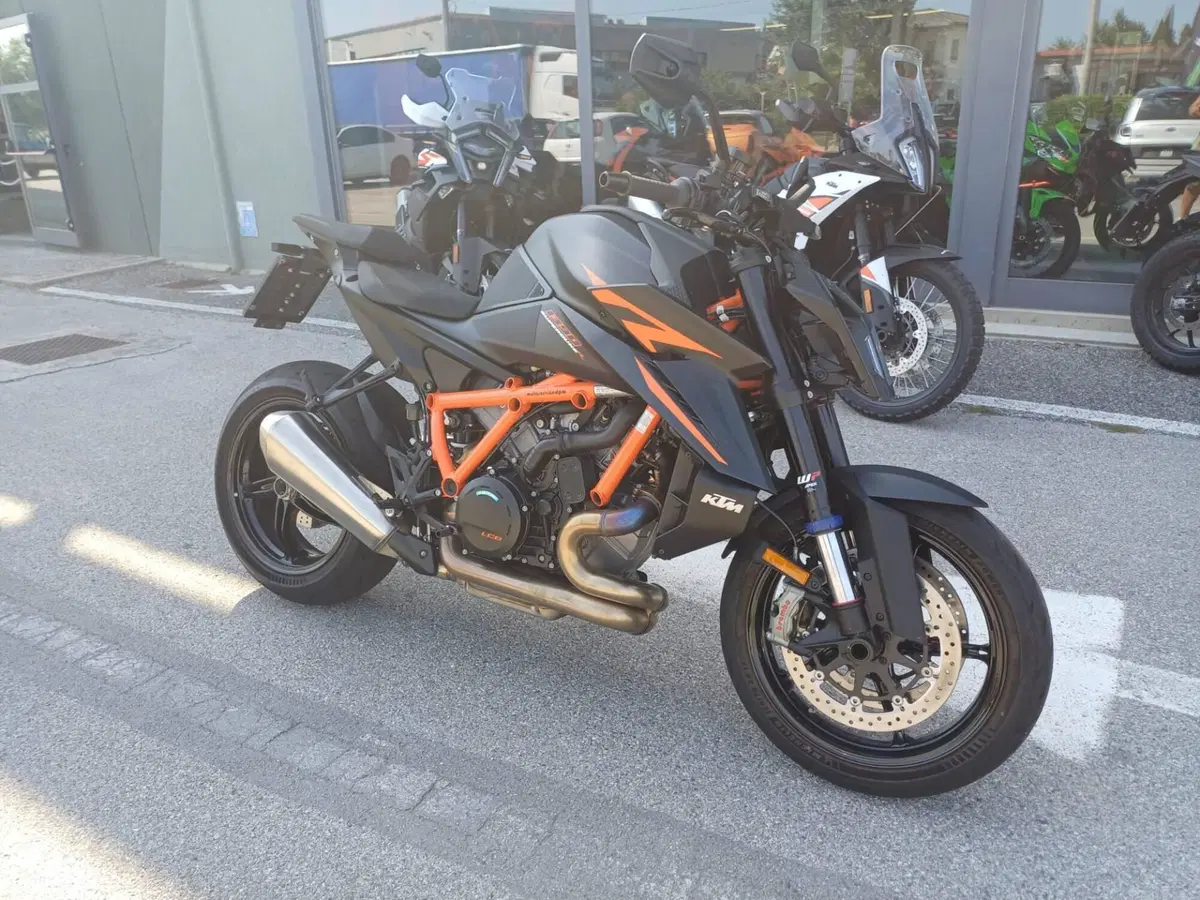 KTM 1390 Super Duke R EVO (2024 - 26) (2)