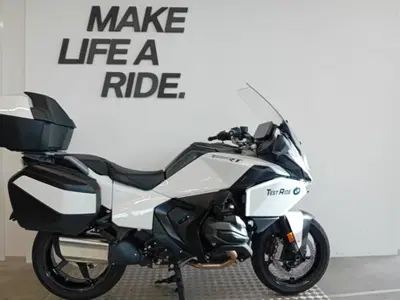 Bmw R 1300 RT (2026) usata
