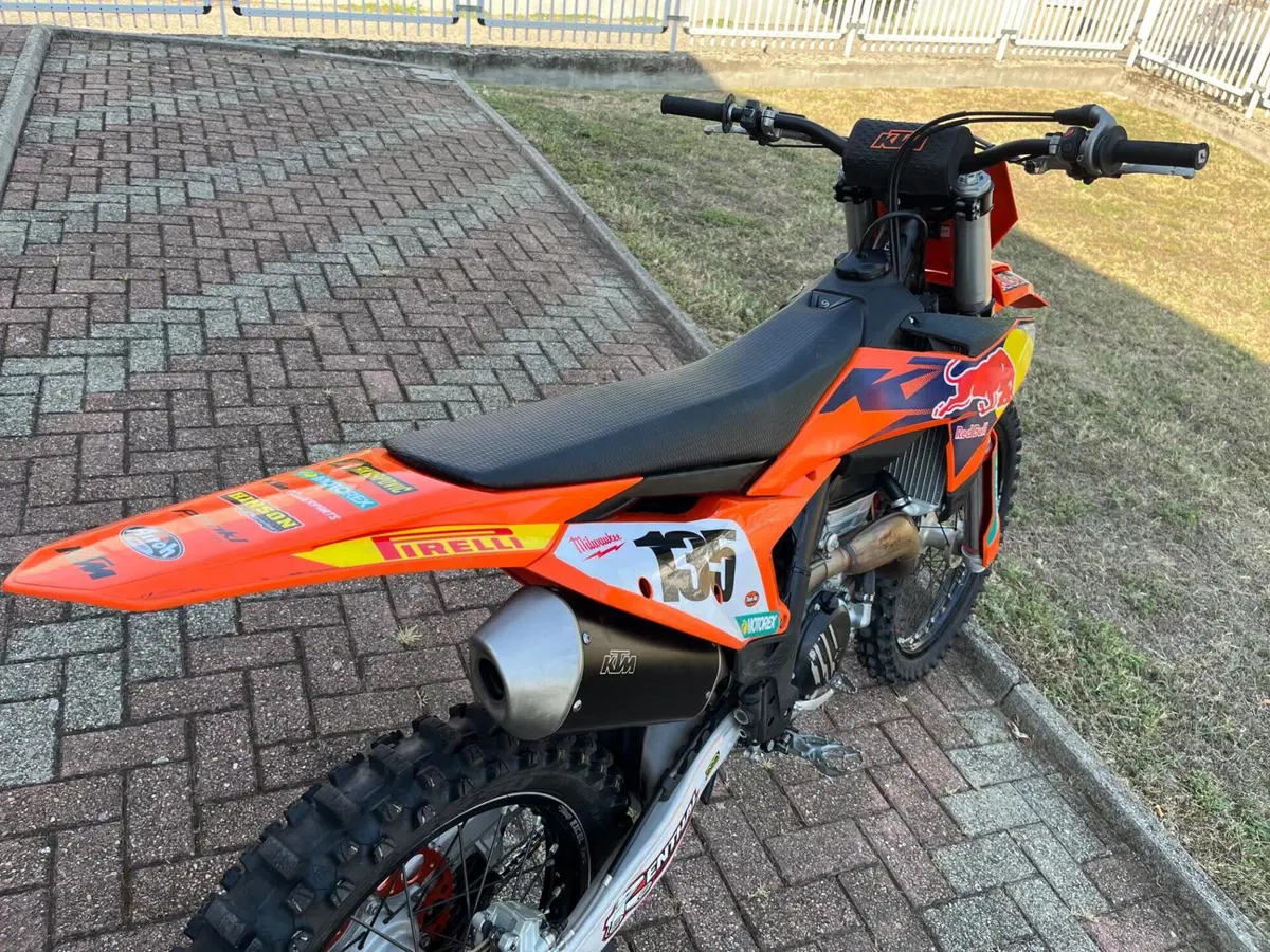 KTM 250 SX-F (2025) (10)