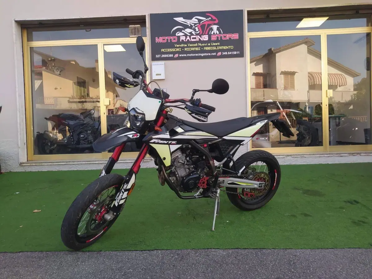 Fantic Motor XMF 125 Motard Competition 4t (2021 - 22) (4)
