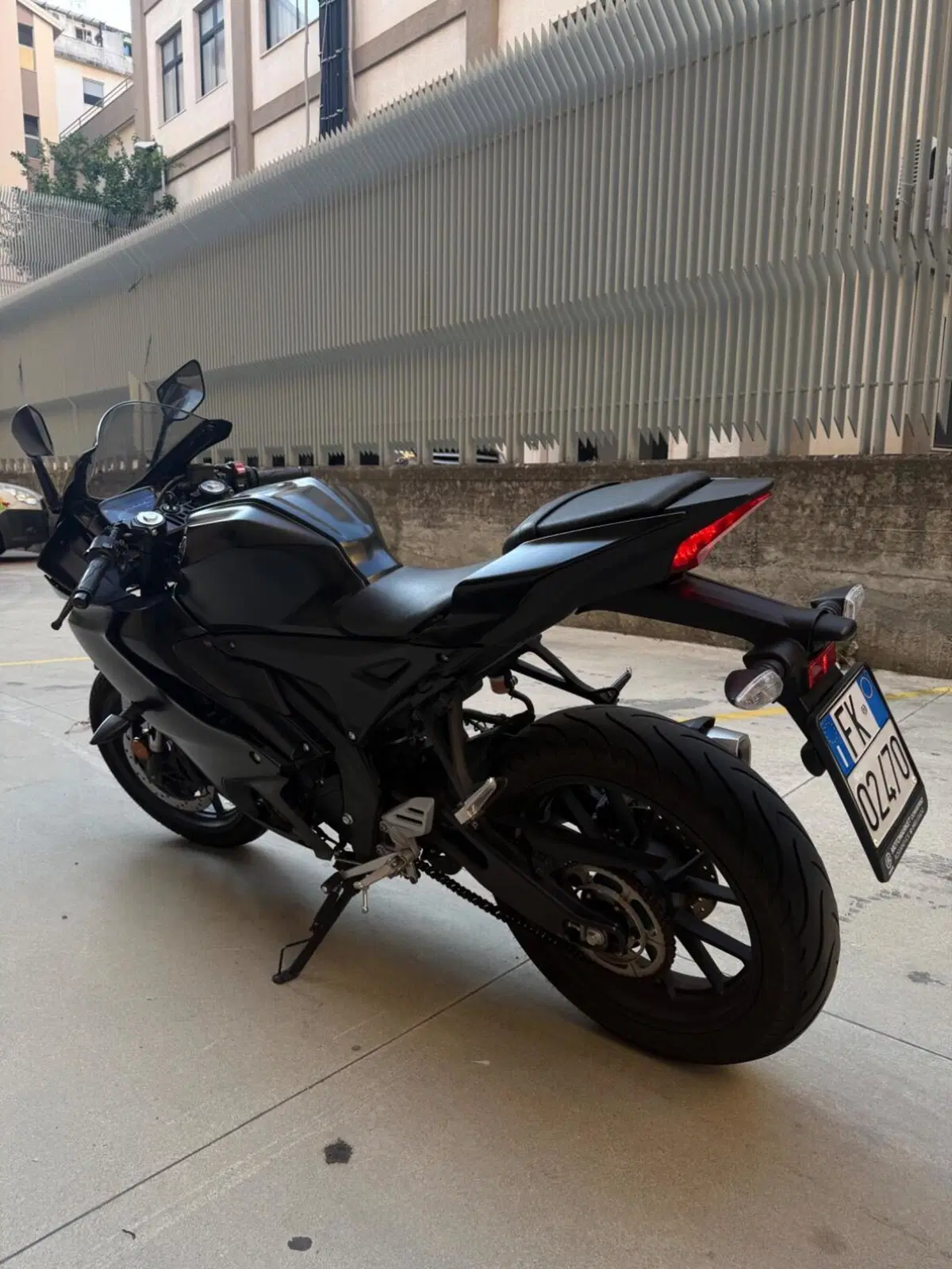 Yamaha YZF R125 (2023 - 26) (8)