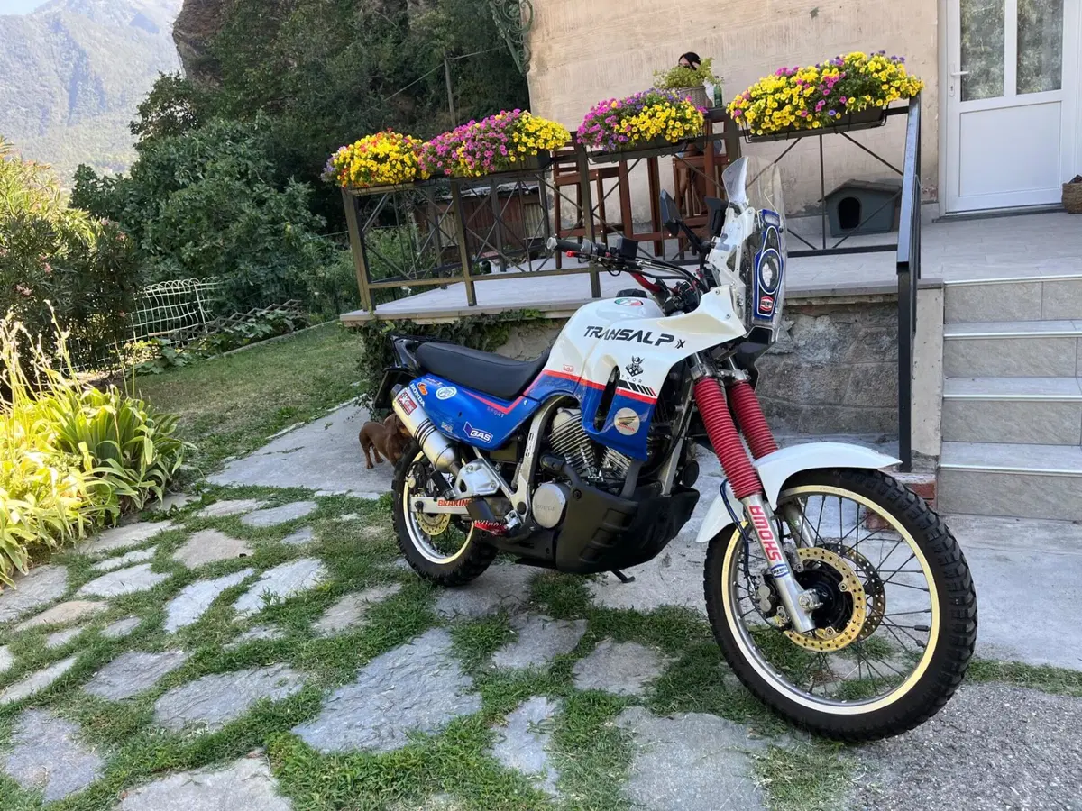 Honda Transalp XL 600V (1997 - 99) (2)