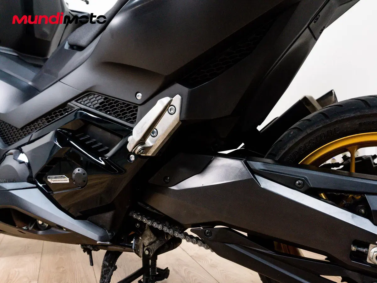 Honda Forza 750 (2025 - 26) (10)