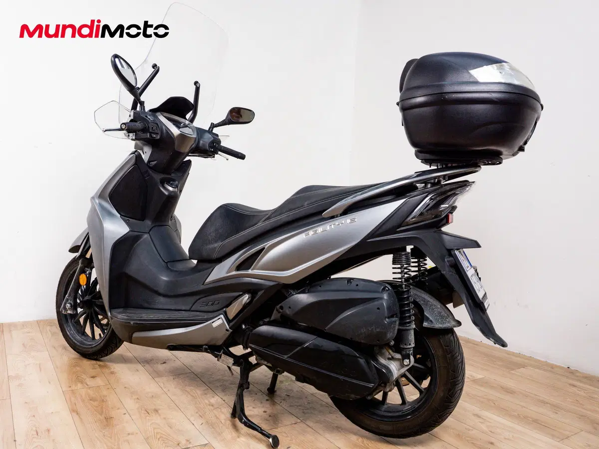 Kymco Agility 300 + (2020) (7)