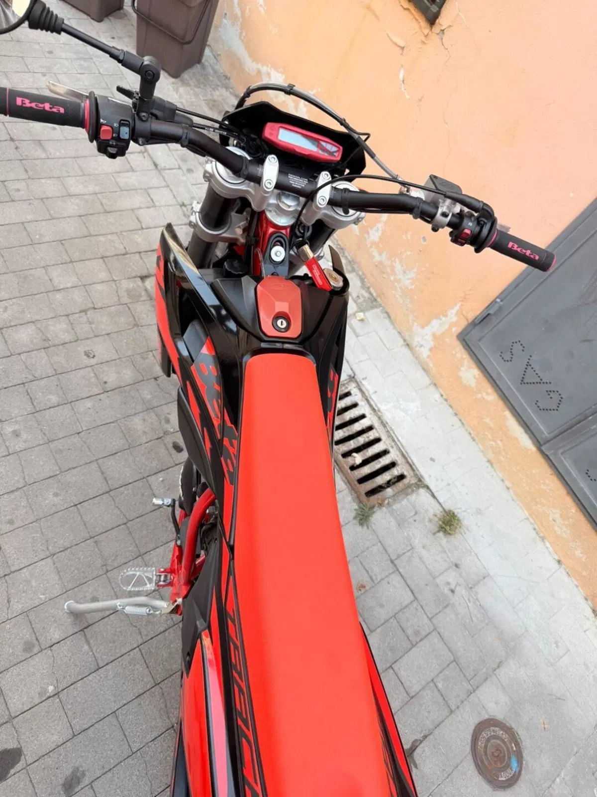Betamotor RR 50 Motard - X Special Edition (2024 - 26) (4)