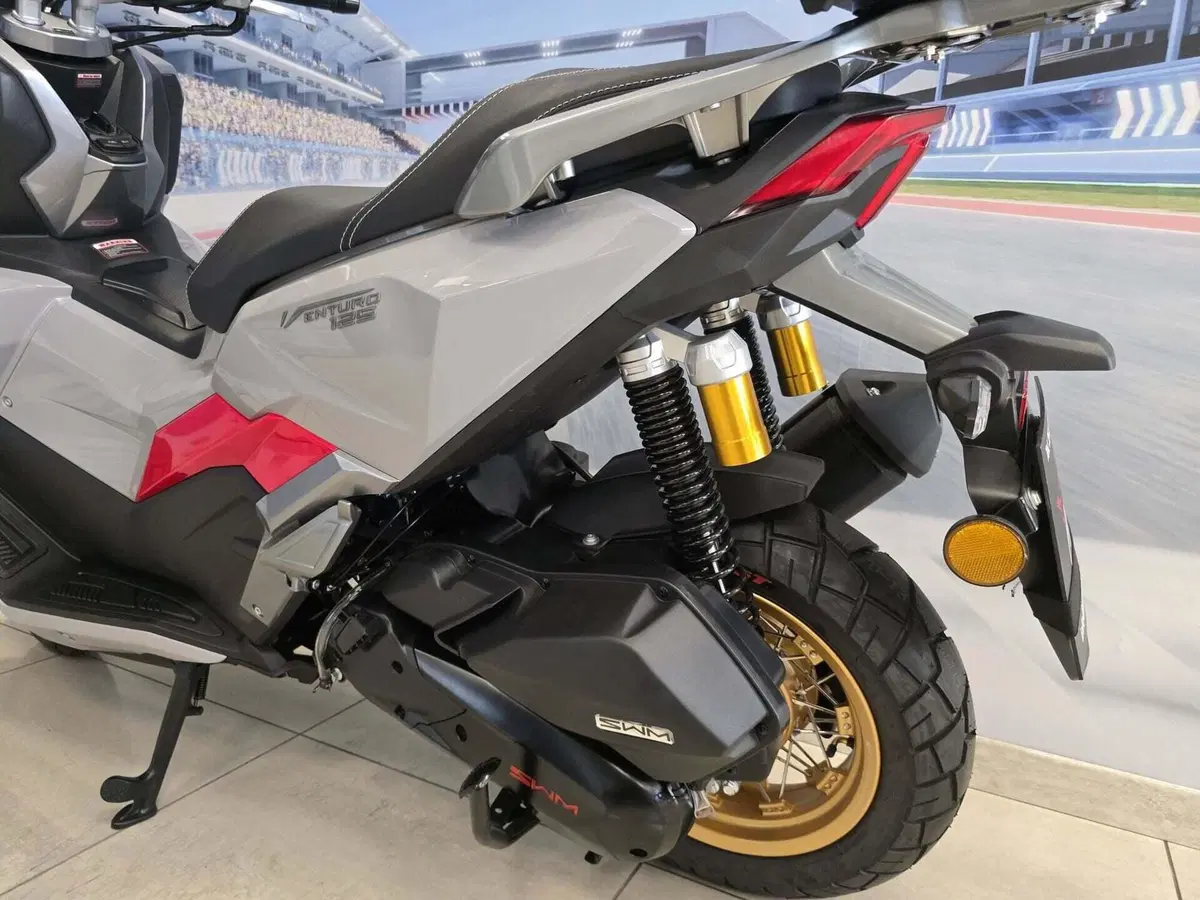 Swm Venturo 125 (2026) (7)