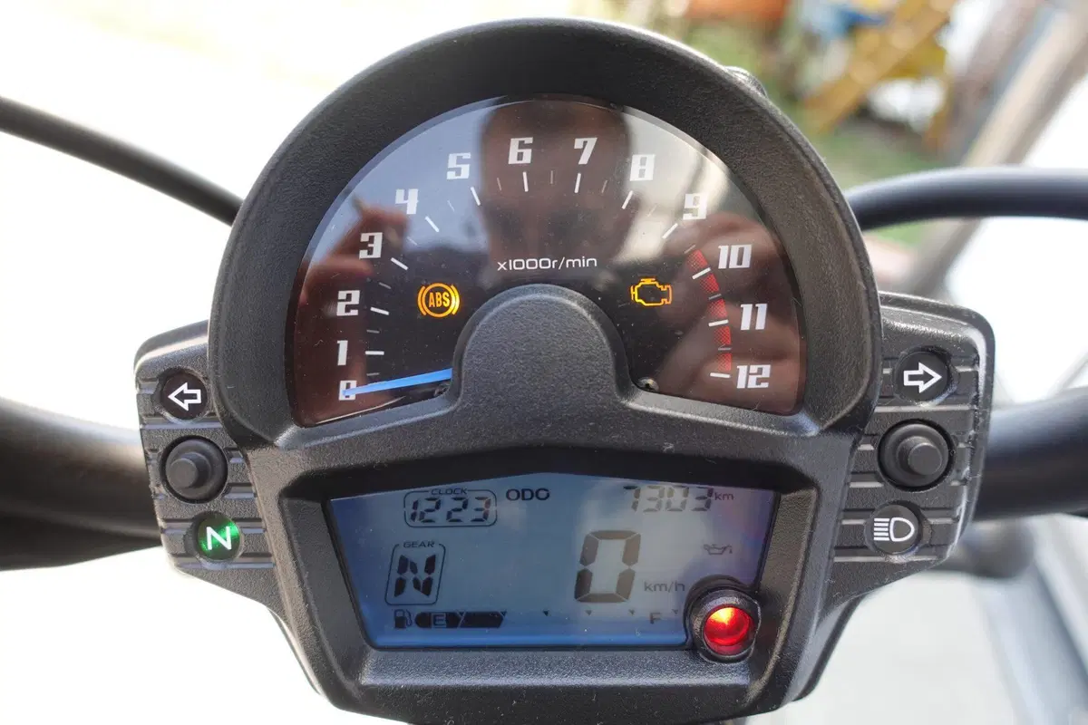 Kawasaki Vulcan S (2021 - 24) (4)