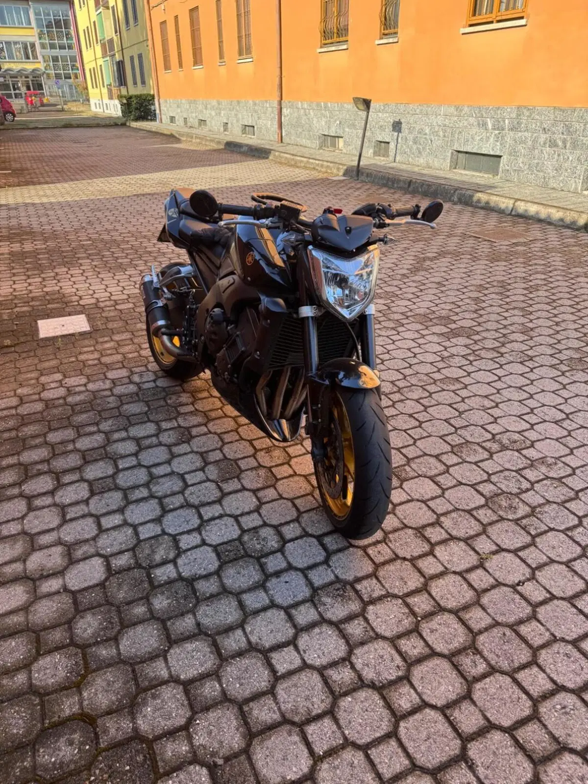 Yamaha FZ1 (2006 - 16)