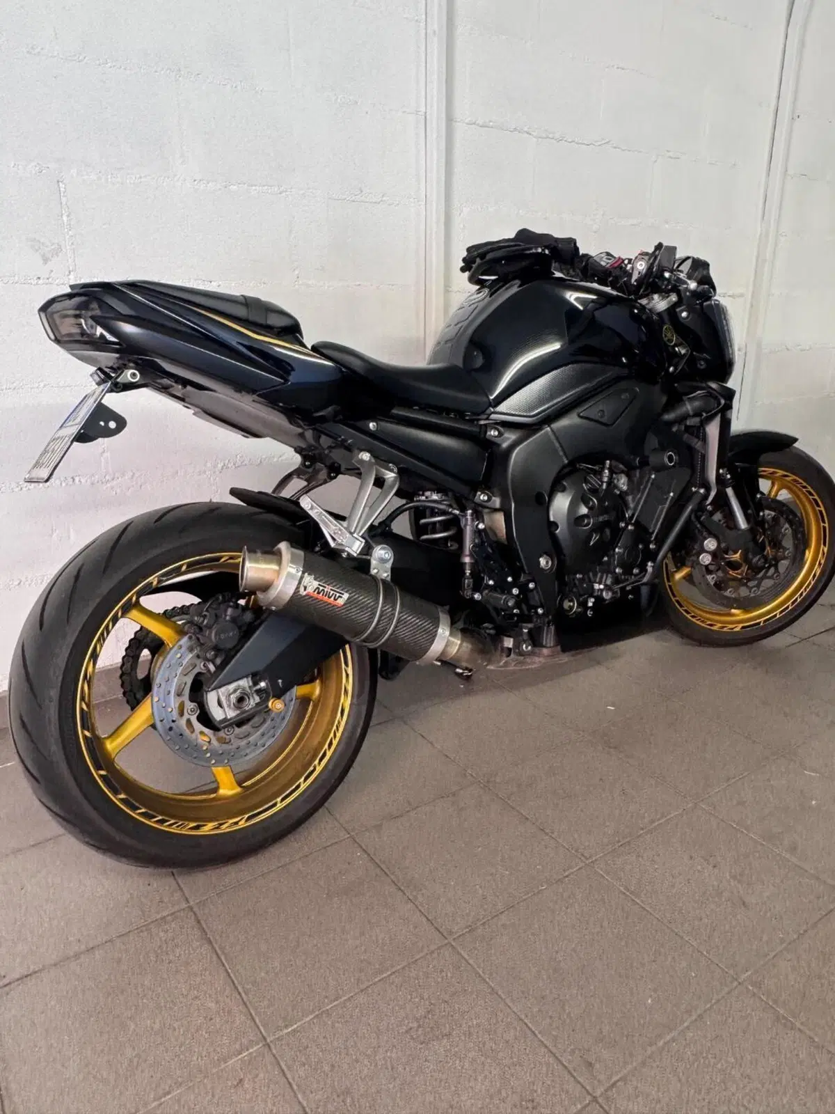 Yamaha FZ1 (2006 - 16) (2)