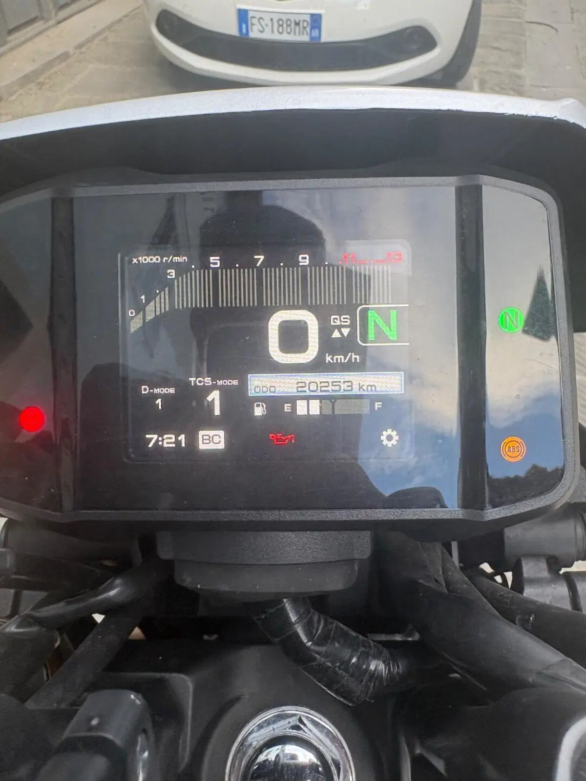 Yamaha MT-09 SP (2021 - 23) (5)