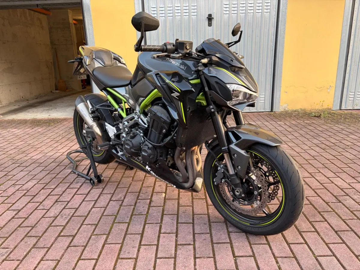 Kawasaki Z 900 (2017 - 18) (2)