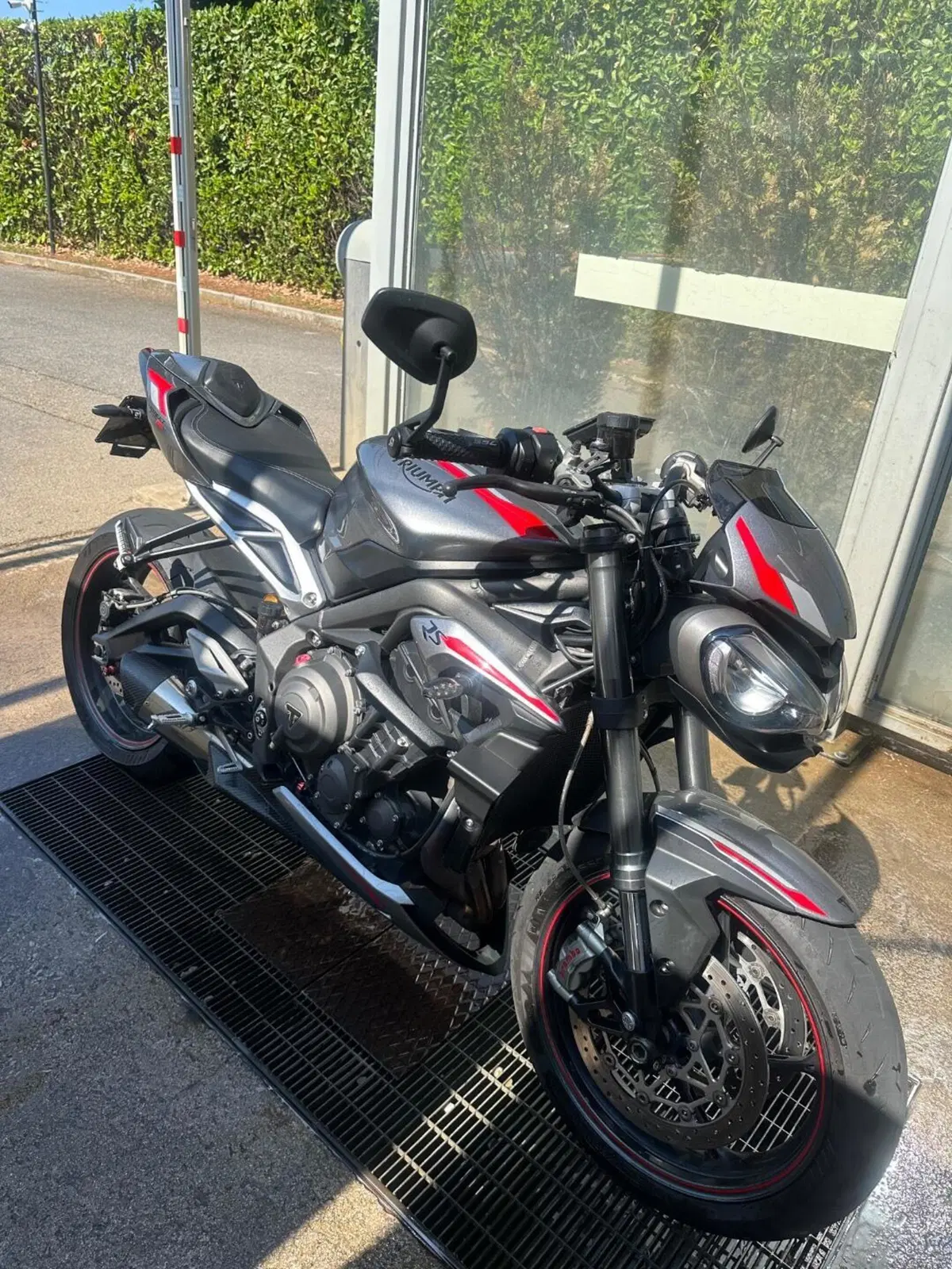 Triumph Street Triple R (2020 - 22)