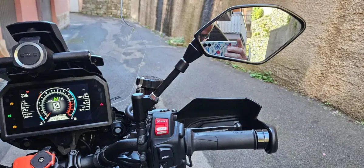 Yamaha Tracer 9 GT+ (2023 - 24) (9)