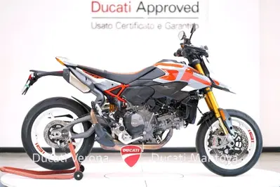 Ducati Hypermotard V2 SP (2026) usata