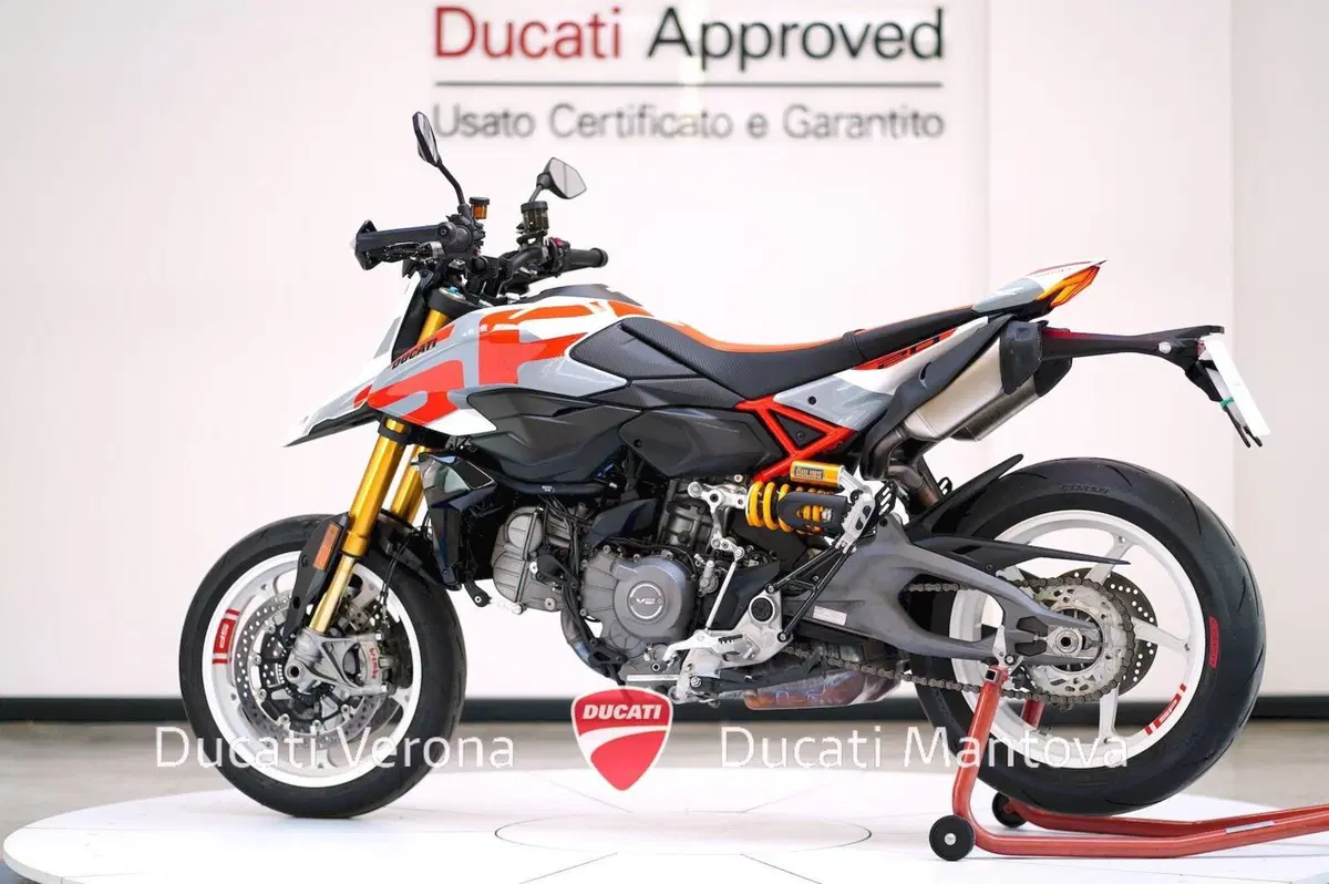Ducati Hypermotard V2 SP (2026) (5)