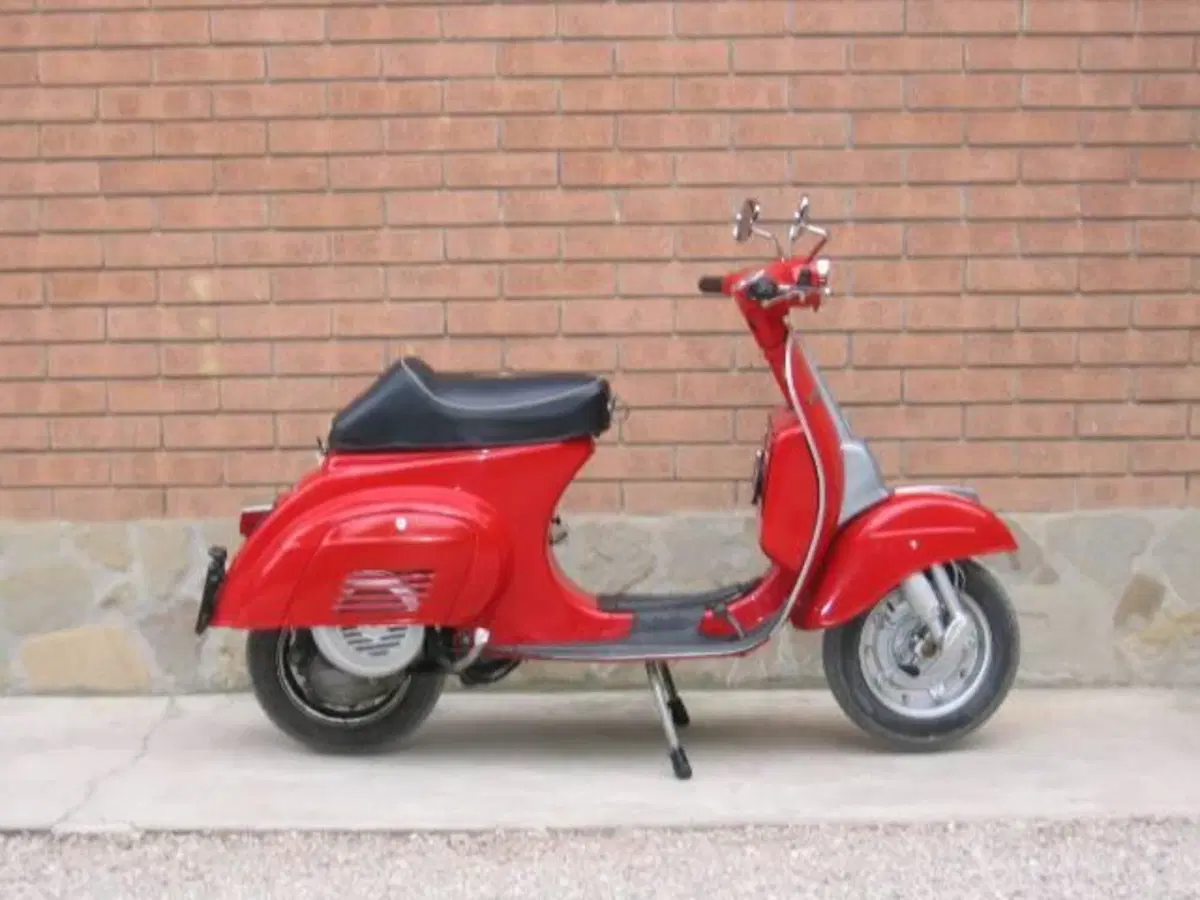 Piaggio Vespa 50 Special (5)