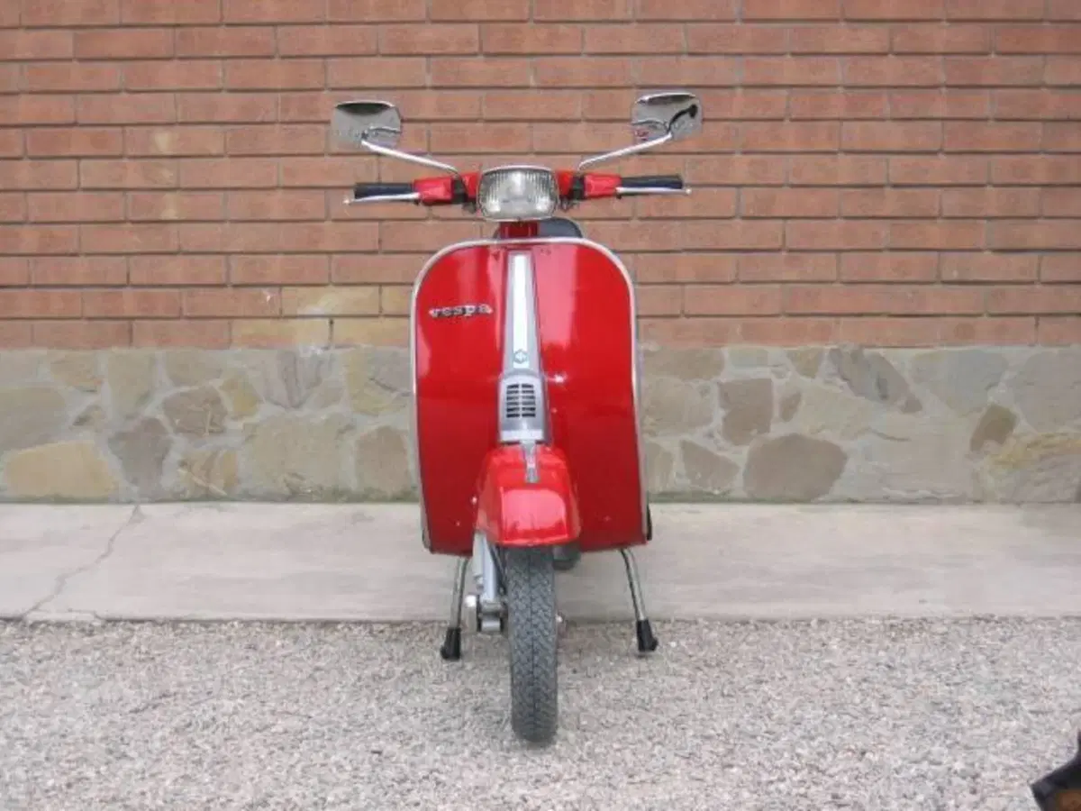 Piaggio Vespa 50 Special (6)