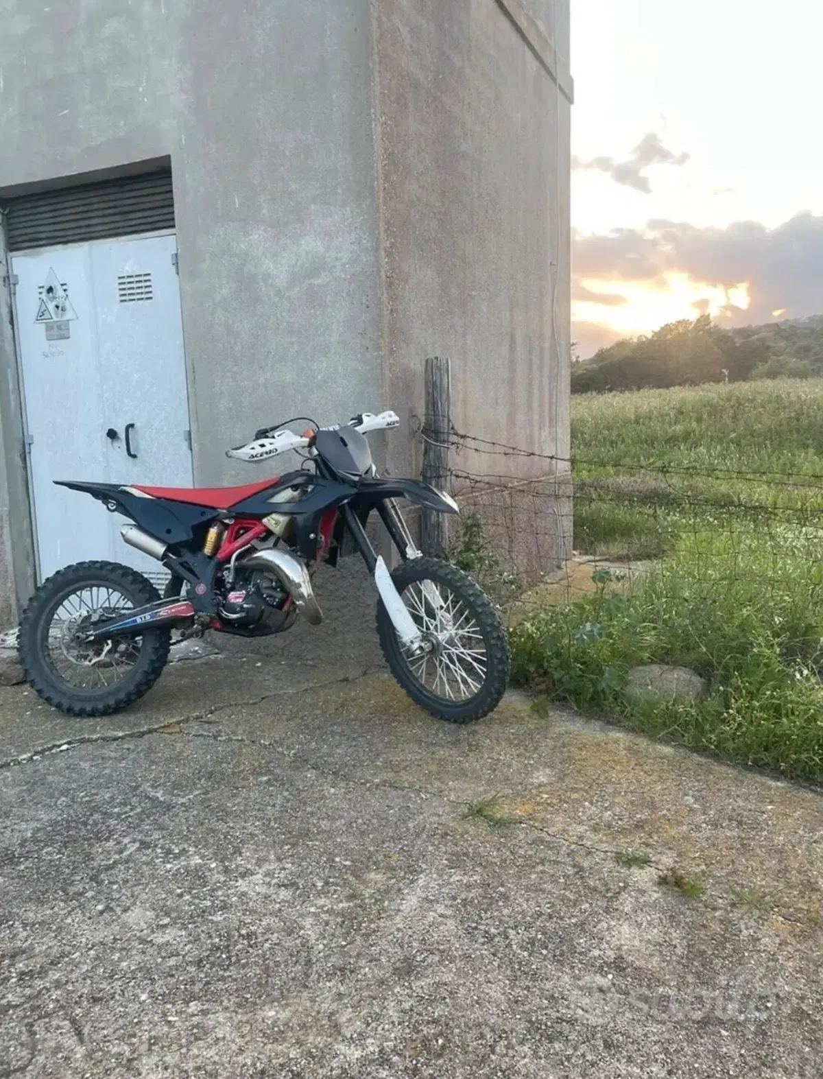 Betamotor RR 125 2T Enduro (2018) (2)
