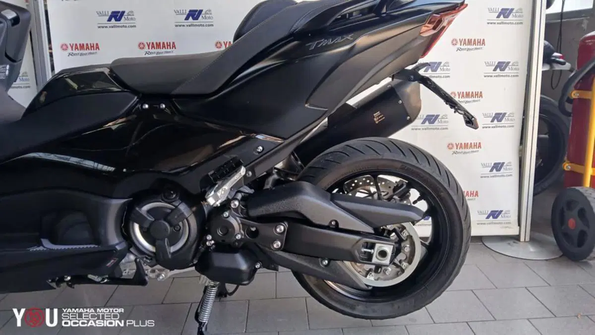 Yamaha T-Max 560 Tech Max (2022 - 24) (3)