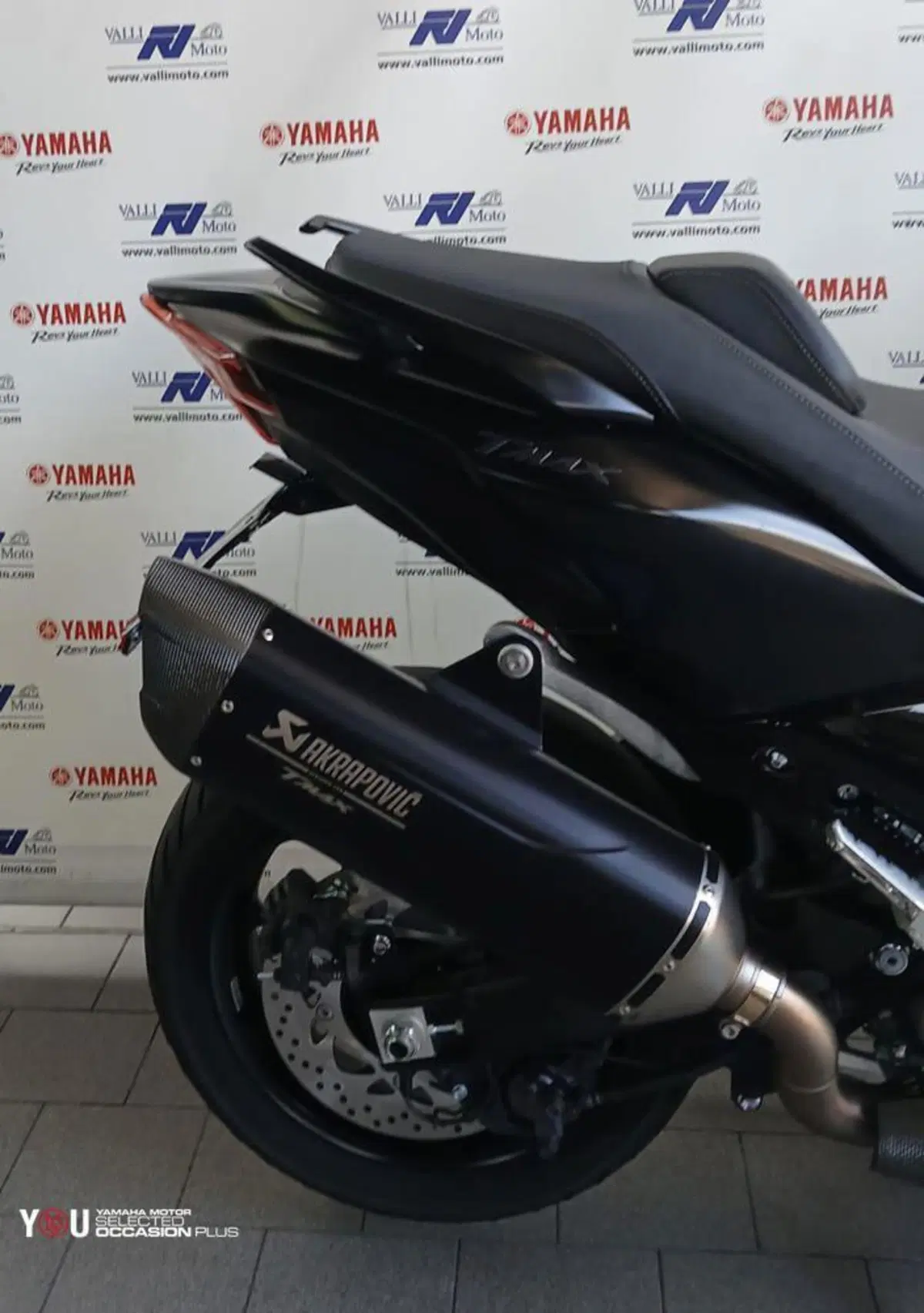 Yamaha T-Max 560 Tech Max (2022 - 24) (6)
