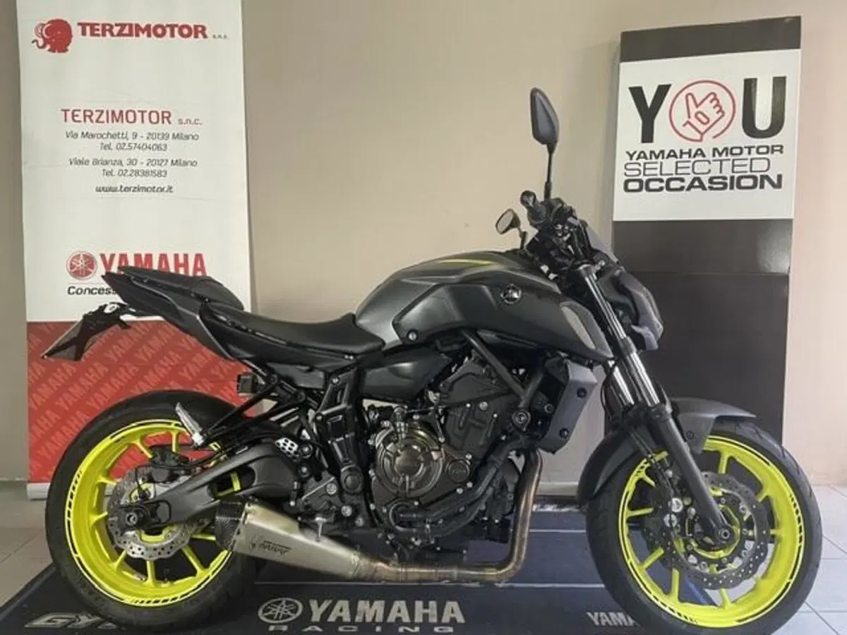 Yamaha MT-07 (2018 - 20) (2)