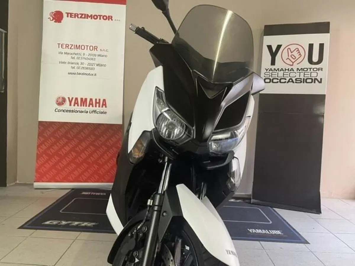 Yamaha X-Max 400 (2013 - 16) (4)