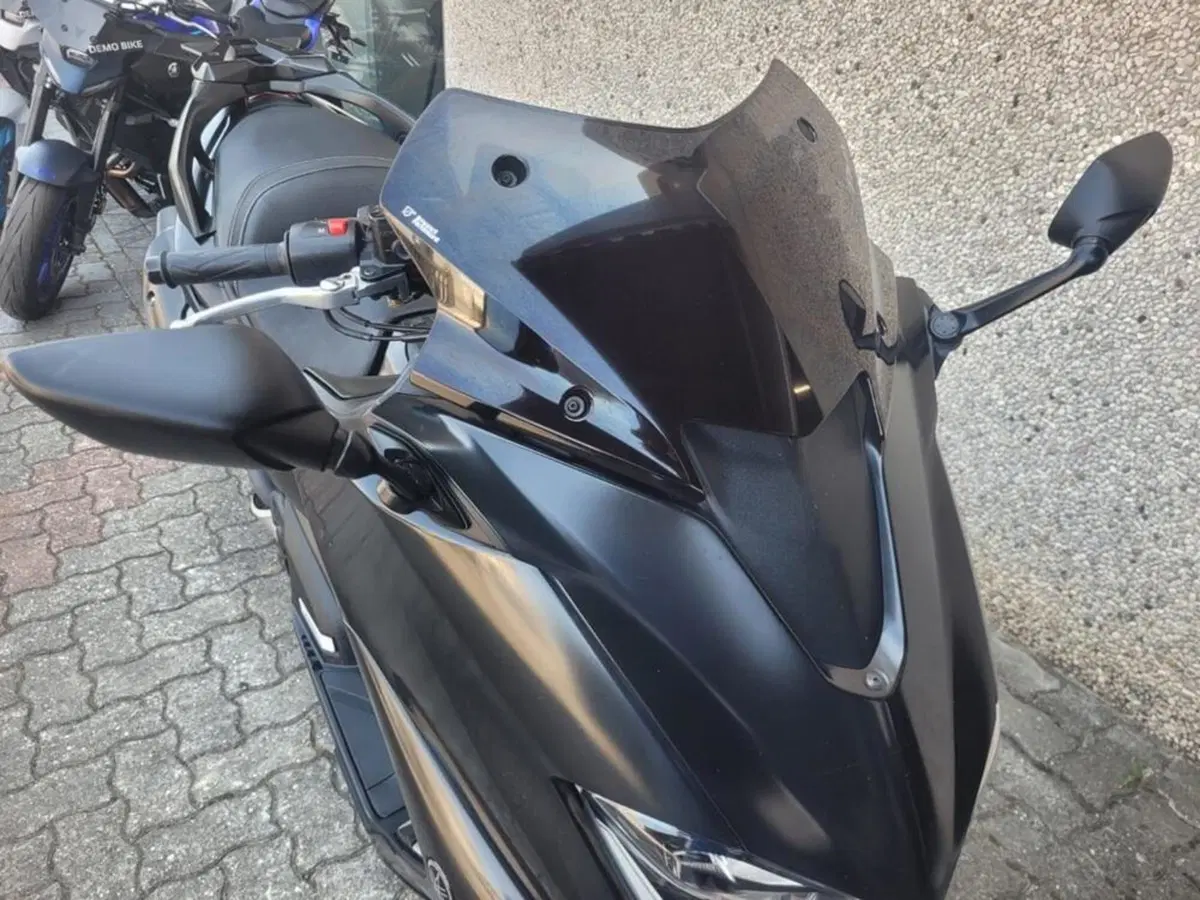 Yamaha T-Max 560 (2020 - 21) (9)