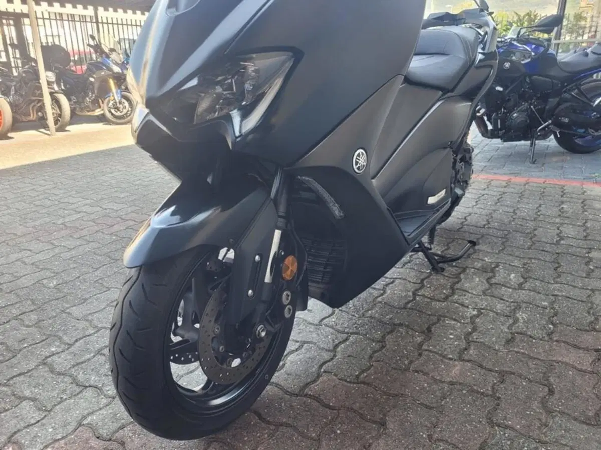 Yamaha T-Max 560 (2020 - 21) (7)