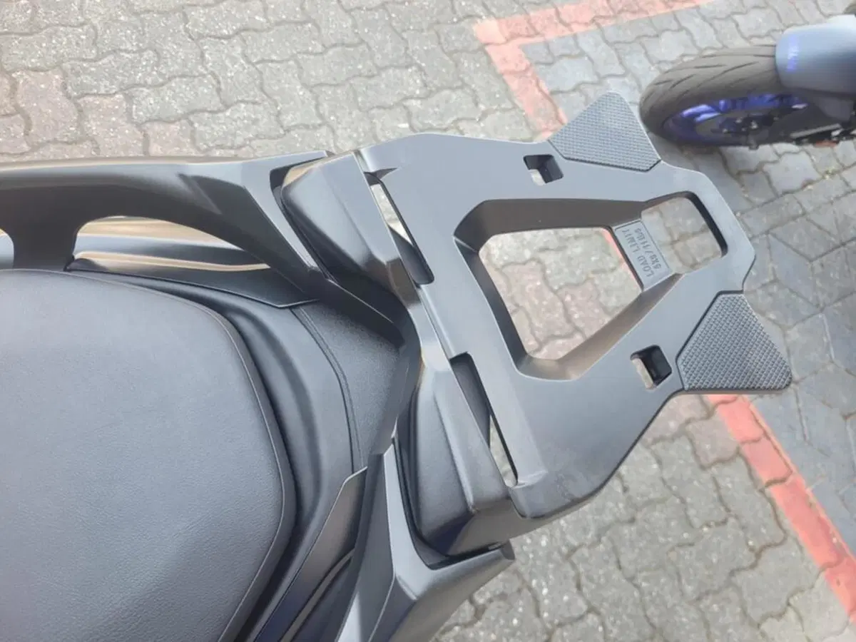 Yamaha T-Max 560 (2020 - 21) (2)